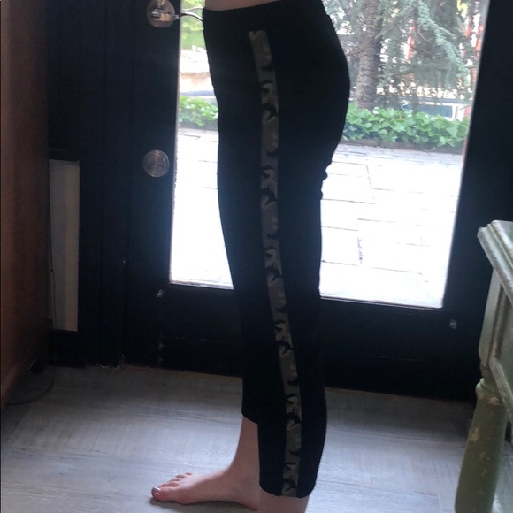 Crop legging - Picture 2 of 2